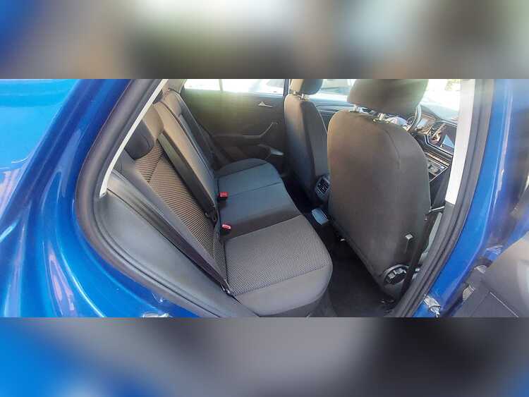 Volkswagen T-Roc 1.0 115cv foto 3